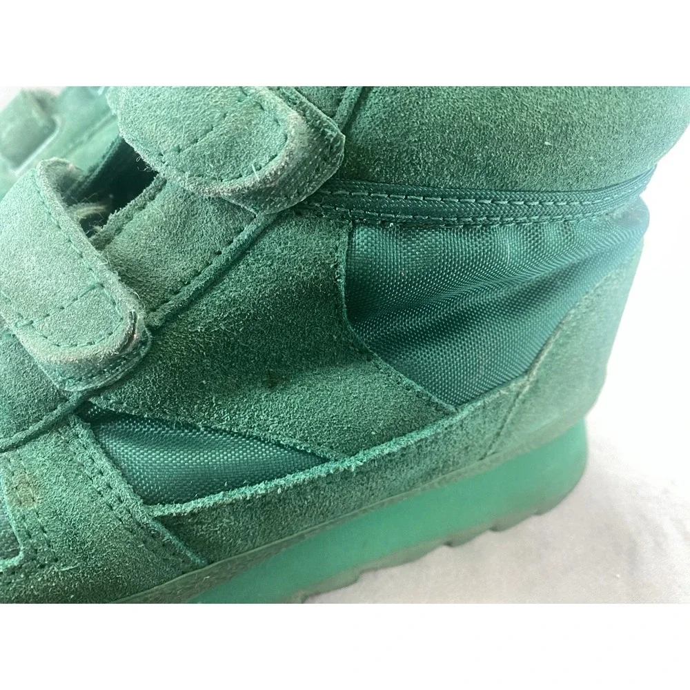 One Sport  Women Size 9 Ankle Boots Retro Green Suede Hook&Loop‎ Insulated EUC